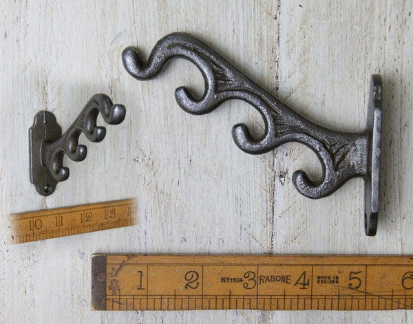 Tie Hook QUAD Cast Antique Iron 90mm