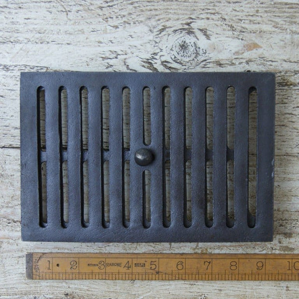 Air Vent Adjustable Sliding Antique Iron Double 150mm x 225mm