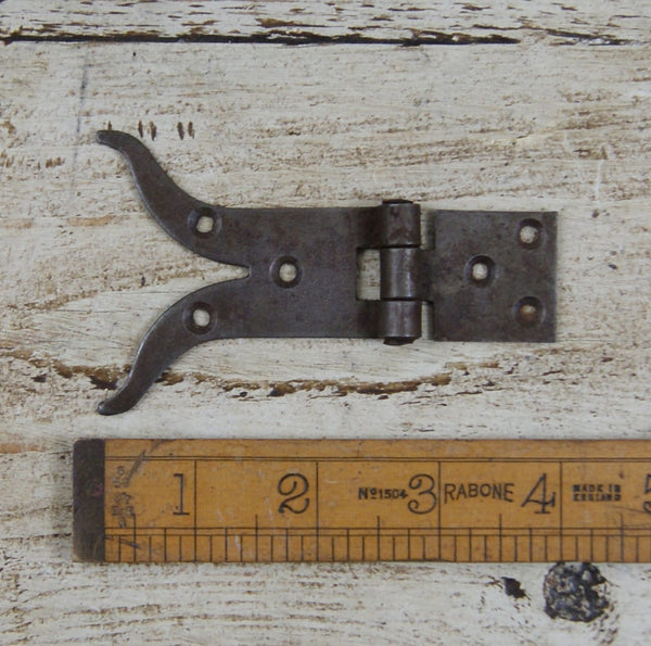 Moustache Hinge Antique Iron 100mm x 60mm