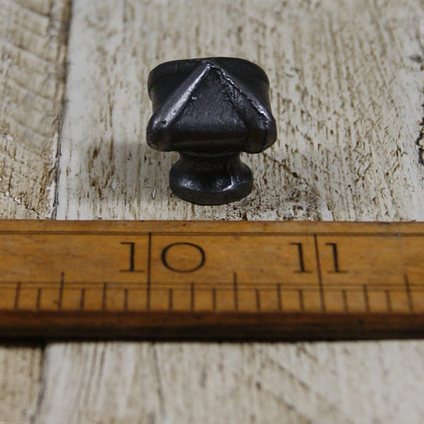 Knob Square PYRAMID Ridged Antique Iron 20mm x 20mm