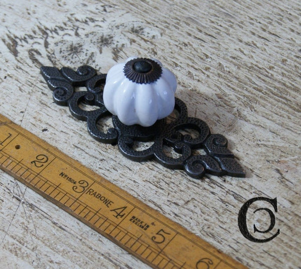 Knob Ceramic White Backplate FILIGREE Antique Iron 127mm