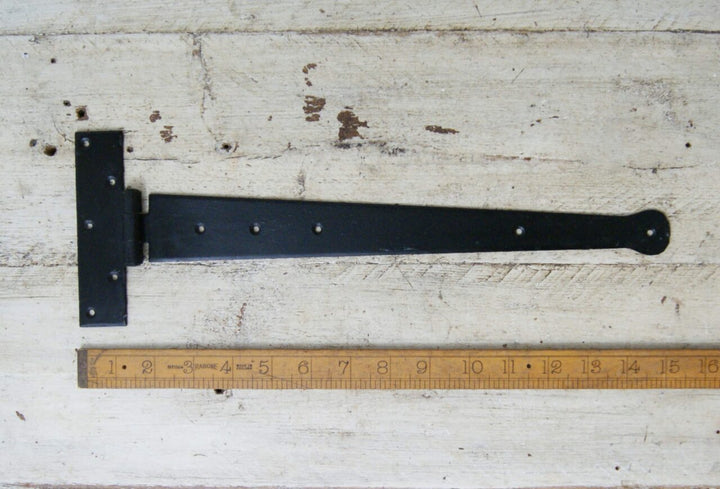 Tee Hinge Light Duty Penny End Hand Forged 375mm Beeswax