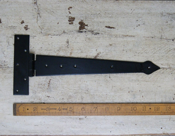 Tee Hinge Hand Forged Spearhead Black Beeswax 300mm