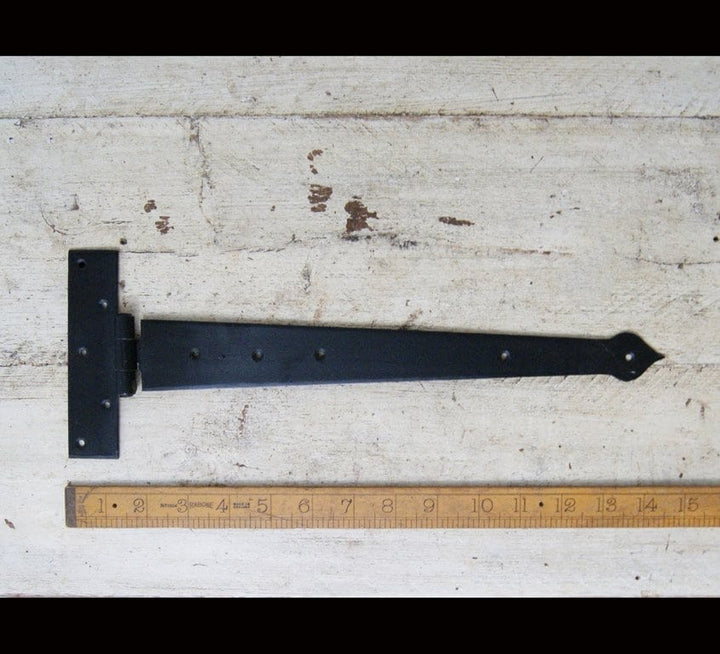 Tee Hinge Hand Forged Spearhead Black Beeswax 350mm