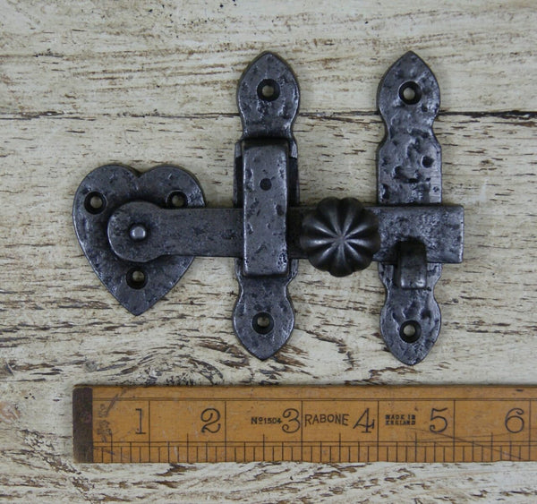 Door Latch Textured Pumpkin Ridged Knob Cast Iron 125mm