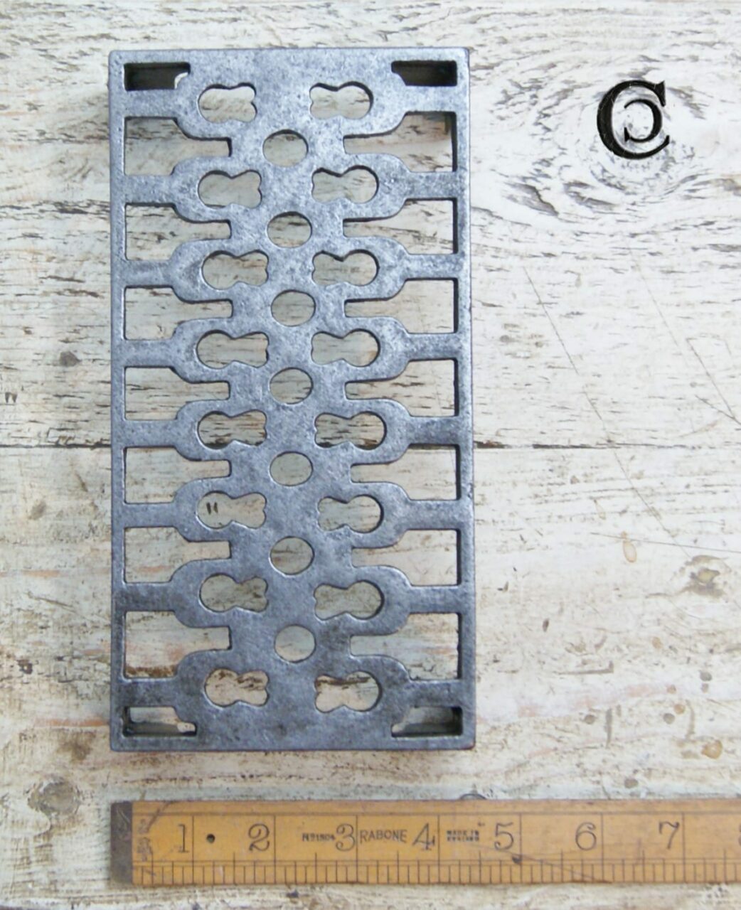 Air Brick / Trivet Cast Antique Iron 210mm x 108mm – Cottingham Collection