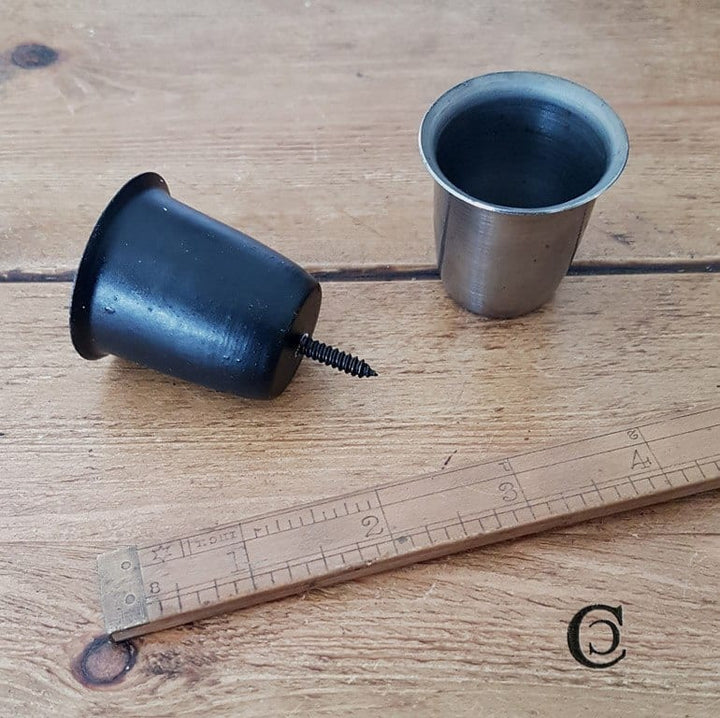 Candle Holder Cup with Wood Screw Black Wax 25mm