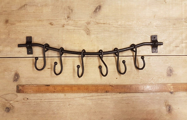 Sliding Hook Rail with 'S' Hooks Beeswax 460mm