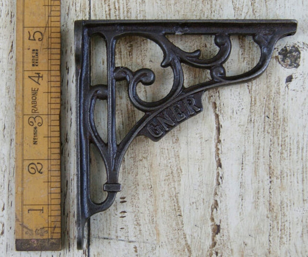 Shelf Bracket GNER Cast Antique Iron 125mm x 125mm