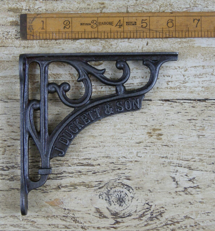 Shelf Bracket J DUCKETT SON Antique Iron 150mm x 150mm