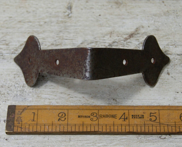 Spearhead Corner Strap Antique Iron 100mm x 100mm (AF068) oos 30..