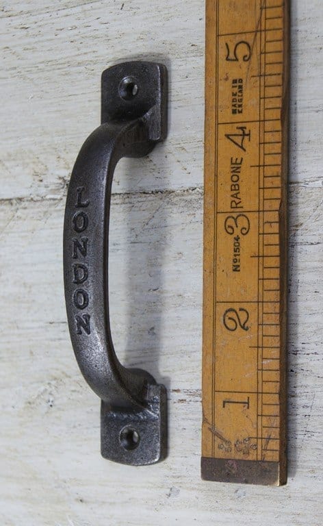 Square D Handle Vertical LONDON Cast Antique Iron 120mm (AF071)