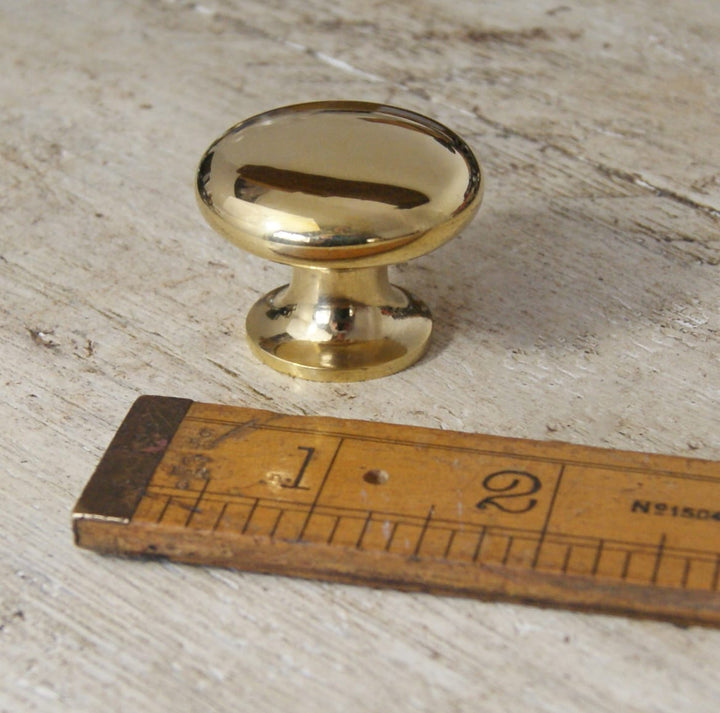 Knob Plain SHAKER Solid Brass 35mm Diameter M4