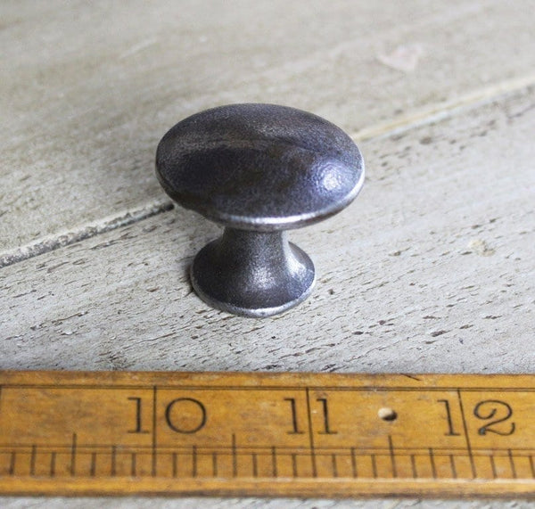 Knob Curved Top Cast Antique Iron 35mm Diameter