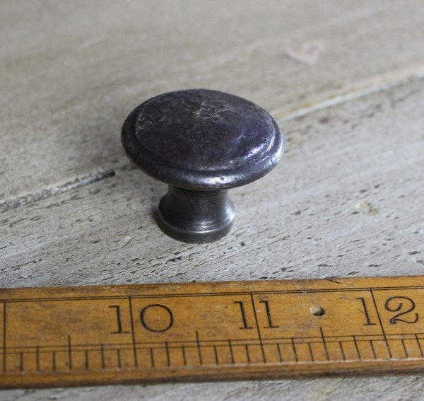 Knob - Hammered Top Cast Waxed Antique Iron 32mm Diameter