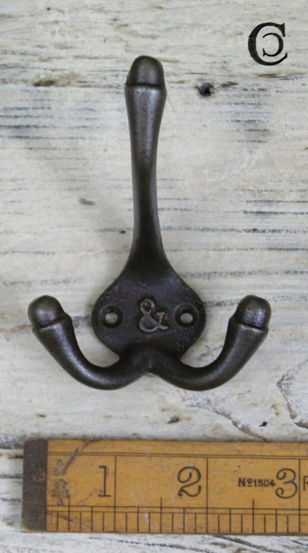 Hat Coat Hook Triple '&amp;' Cast Ant Iron 90mm