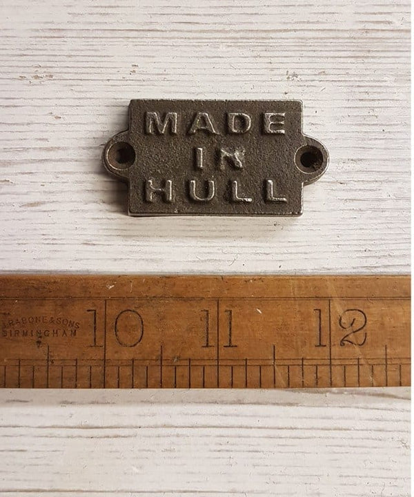 Plaque MADE IN HULL Antique Cast Iron