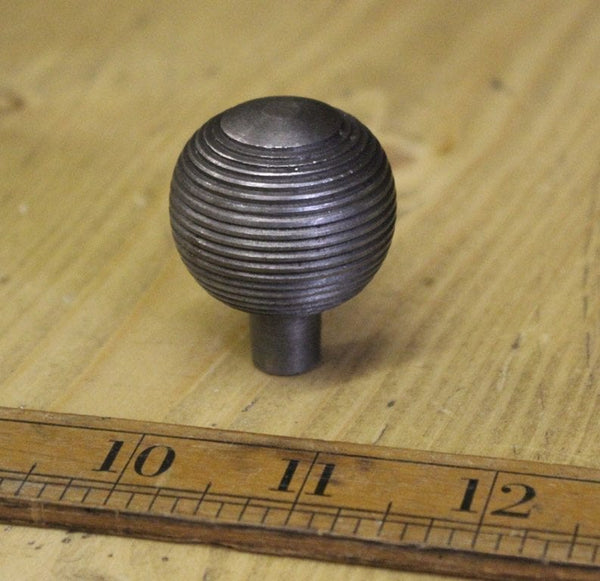 Knob Cupboard Beehive Design Cast Antique Iron M4 Thread 32mm Diameter