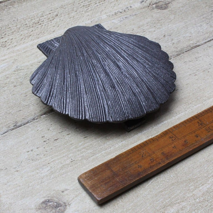 Door Knocker SCALLOP SHELL Solid Cast Antique Iron 100mm