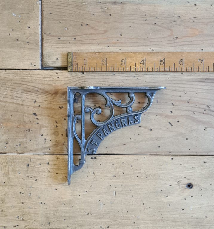 Shelf Bracket ST PANCRAS Heritage Cast Antique Iron 125mm x 125mm