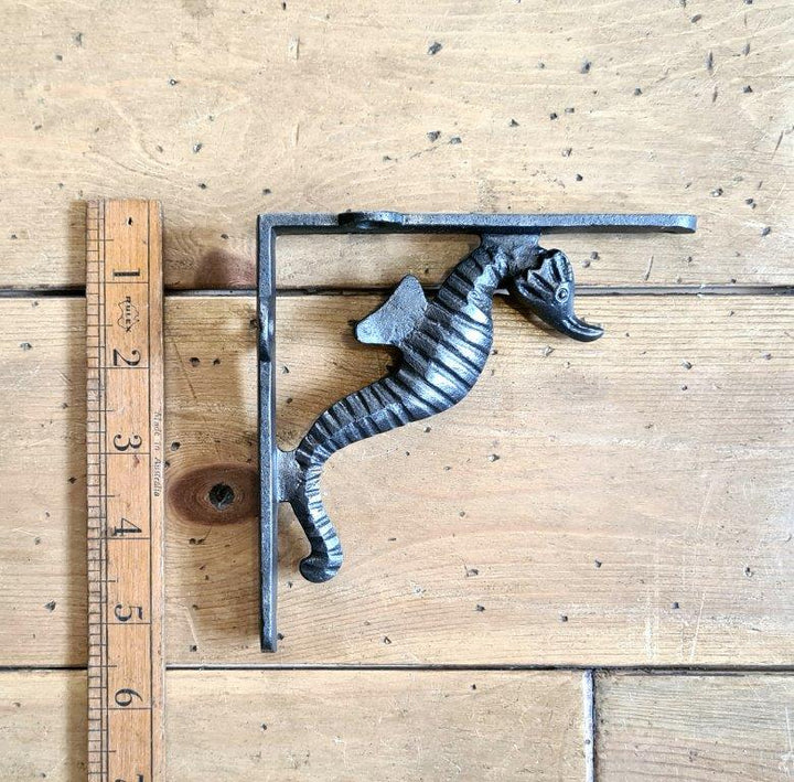 Shelf Bracket SEAHORSE Cast Antique Iron 125mm