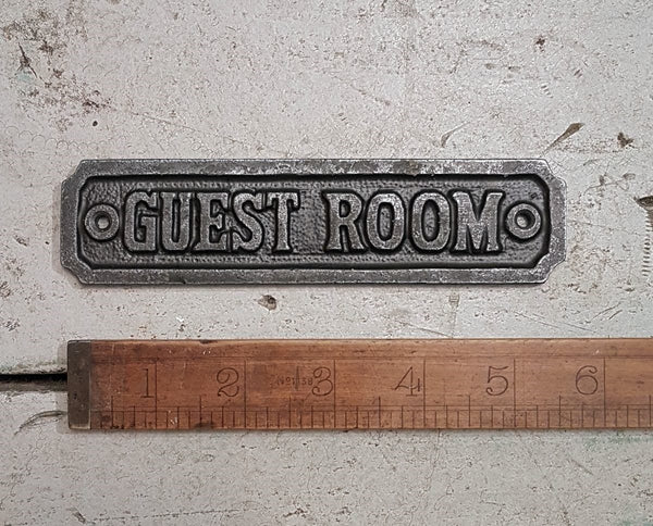 Plaque GUEST ROOM 33mm x 155mm Cast Antique Iron