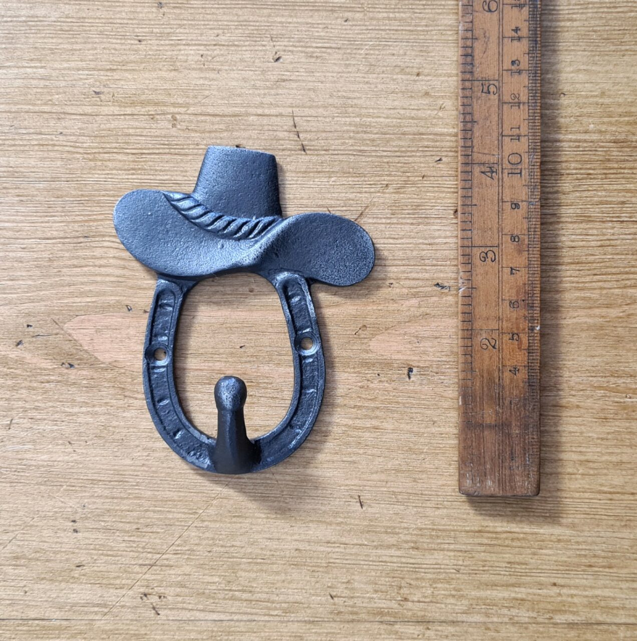 Coat Hook Single HORSESHOE & COWBOY HAT Ant Iron 100mm (E305 ...