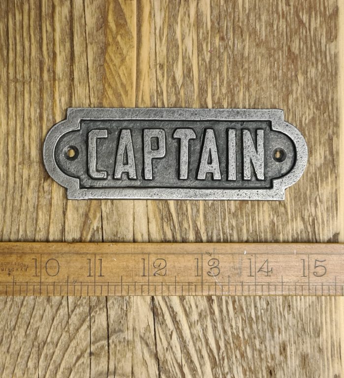 Plaque CAPTAIN Cast Antique Iron - 130mm x 45mm