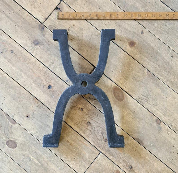 Bench End Frame ROMILLE Cast Iron 400mm x 190mm